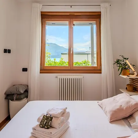San Vincenzo-1 By Interhome Apartamento Gera Lario