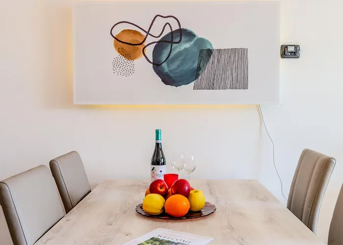 San Vincenzo-1 By Interhome * Джера-Ларио
